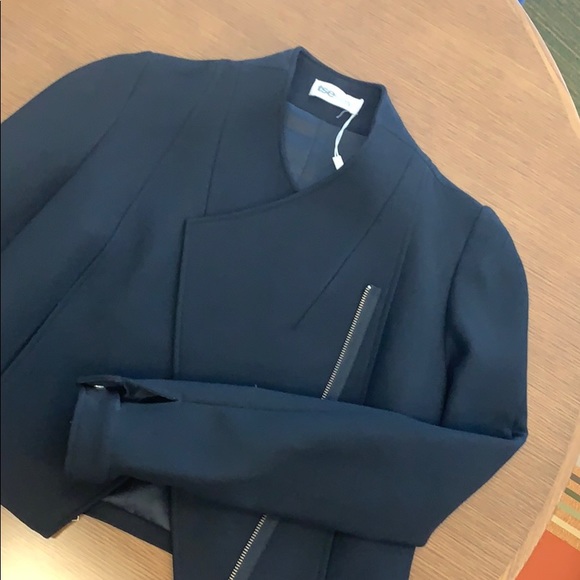 Cropped biker jacket - Picture 1 of 3